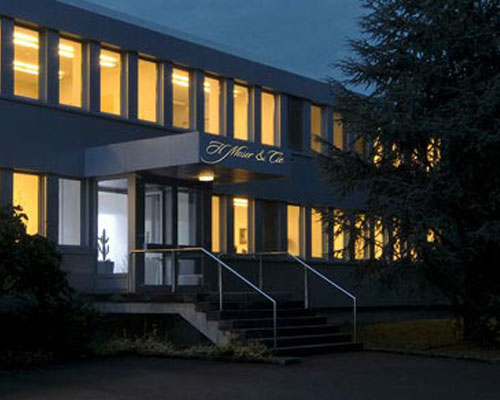 H. Moser & Cie. 亨利慕时