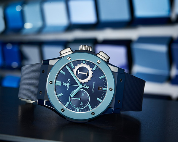 HUBLOT 彻底湛蓝