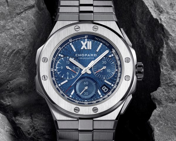 萧邦Alpine Eagle  完全自家制计时码表
