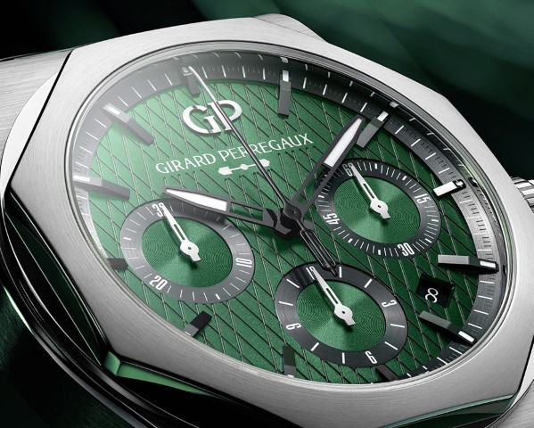 Girard-Perregaux 廿一次涂染造就「英国赛车绿」