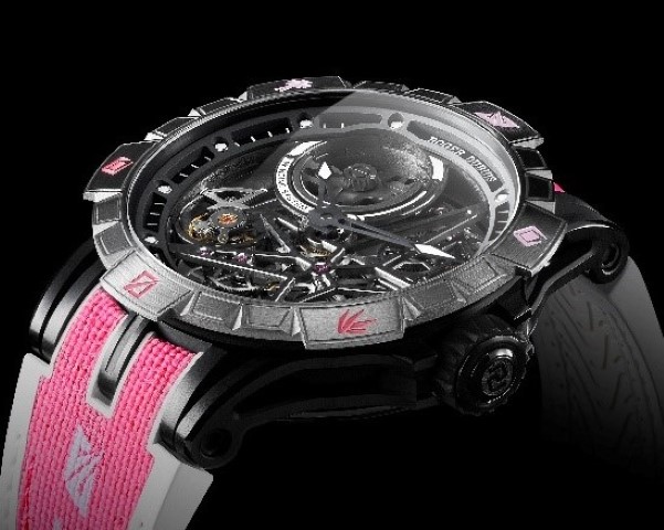 Roger Dubuis 支持英雄联盟职业联赛