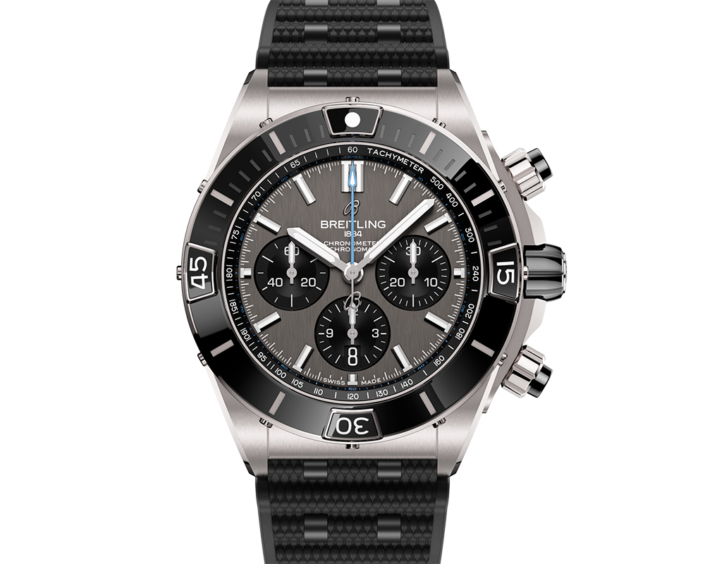 Breitling EB0136251M1S1