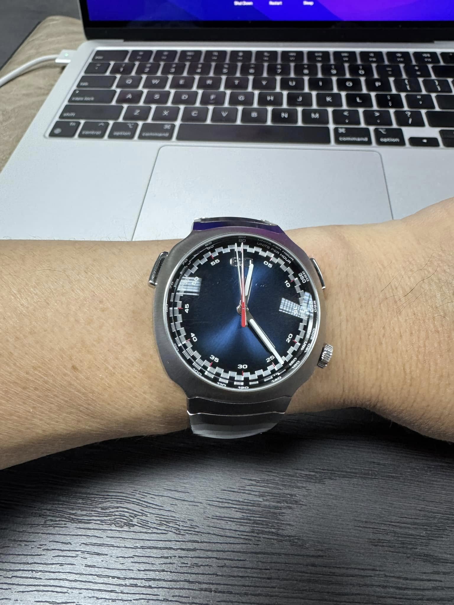 H Moser & Cie Streamliner Flyback Chronograph